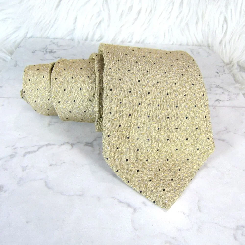 Vintage Burberry London Men's Beige Textured Tie 100% Silk Made in England